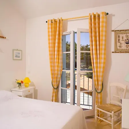 Madame Les Maisons Du 아파트호텔 생장드몽