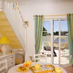 Madame Les Maisons Du 3*